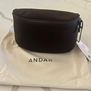 Andar Waymaker Active Chocolate NWT